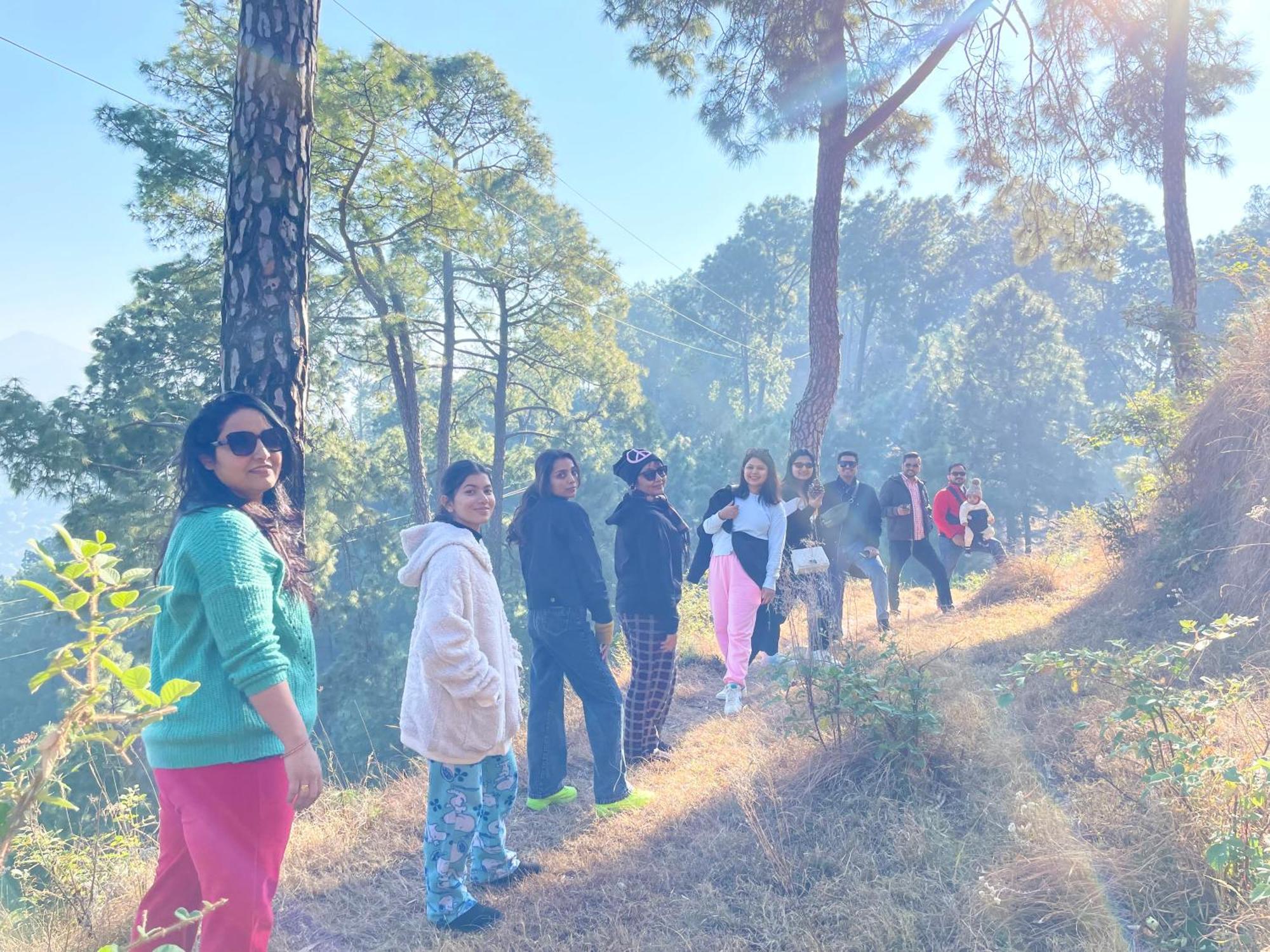 The Auriga 3Bhk Fully Entair Villa With Bonfire In Kasauli I Pvt Stay I Open Air Terrace I Kitchen Livingroom I Lawn Bonfire I Gaming Zone Екстер'єр фото