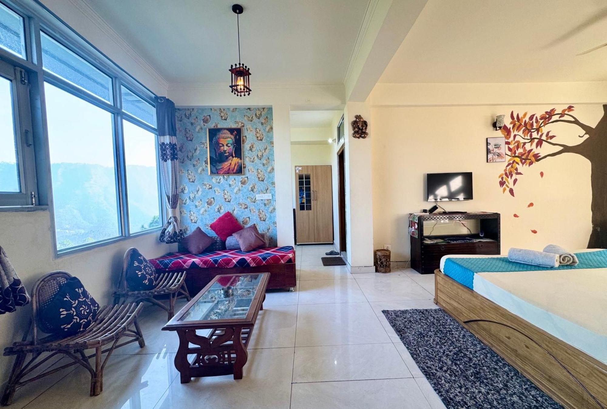 The Auriga 3Bhk Fully Entair Villa With Bonfire In Kasauli I Pvt Stay I Open Air Terrace I Kitchen Livingroom I Lawn Bonfire I Gaming Zone Екстер'єр фото