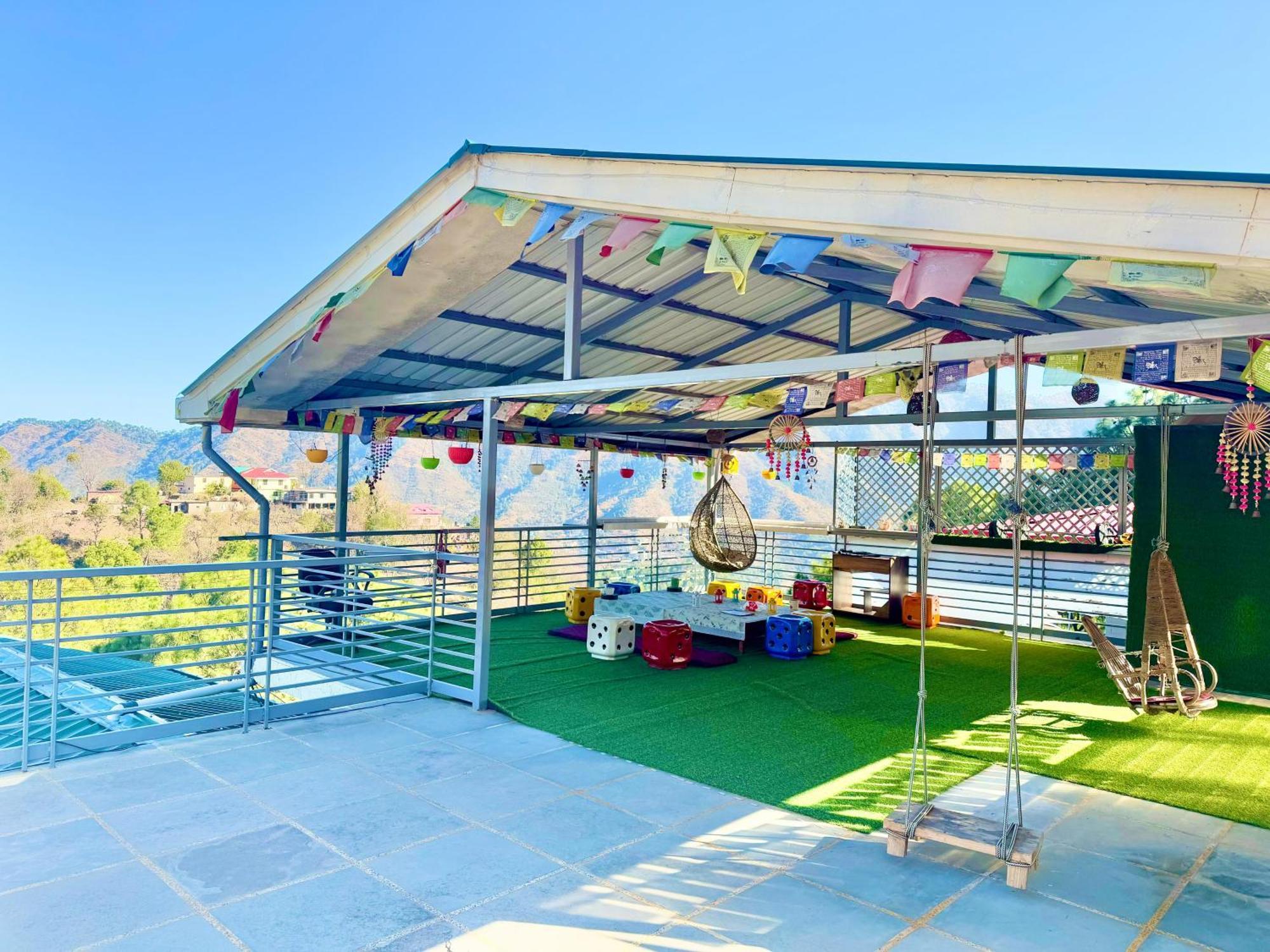 The Auriga 3Bhk Fully Entair Villa With Bonfire In Kasauli I Pvt Stay I Open Air Terrace I Kitchen Livingroom I Lawn Bonfire I Gaming Zone Екстер'єр фото